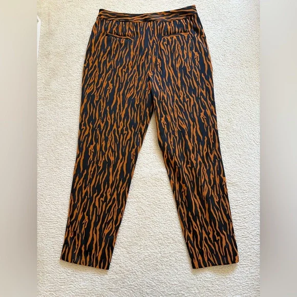 Diane von Furstenberg Sienna stretchy jacquard straight leg pants, sz 16 animal - Picture 6 of 10